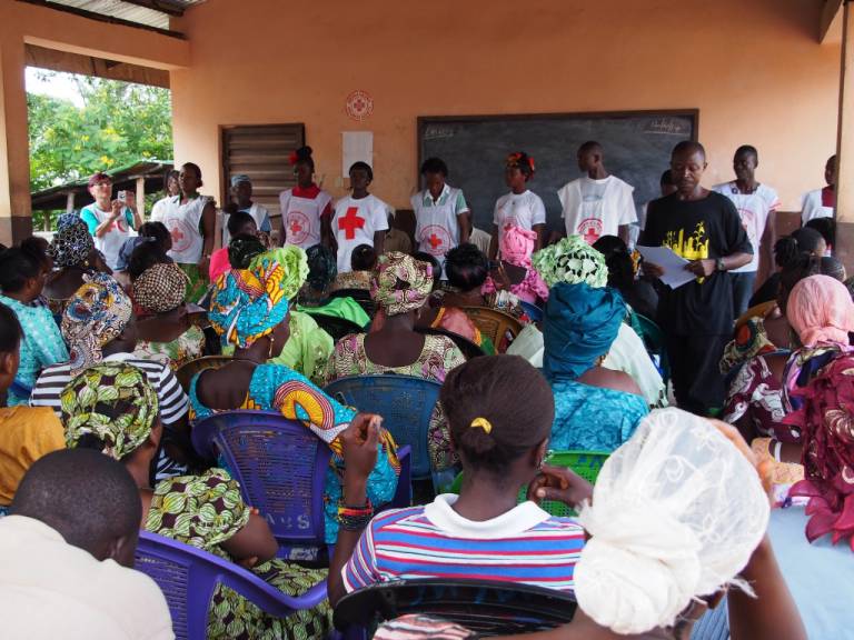 International-Services-Ebola-Africa-Volunteers-classroom