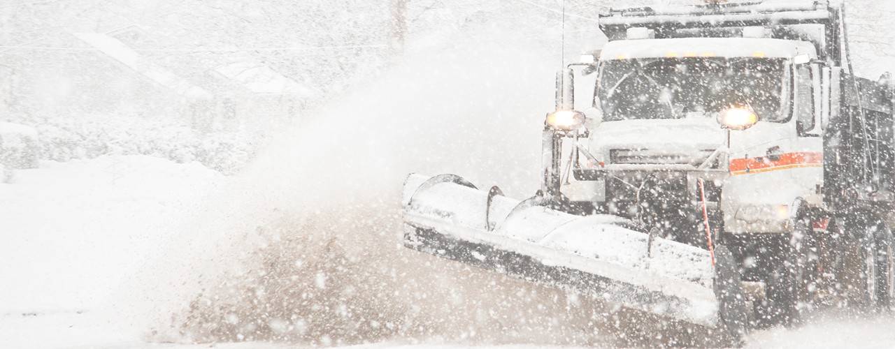 Snowplow image for Jan 2016 Winter Storm a-spot V2