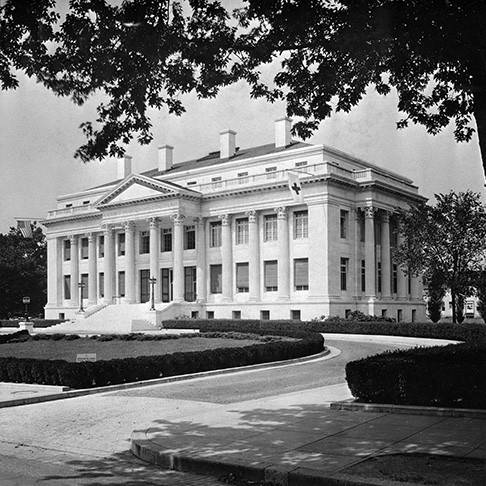 1921. Washington, DC. American Red Cross National Headquarters 17th Street Building, 17th and D Streets, NW.