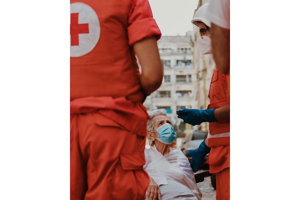 Man receives help from Lebanese Red Cross