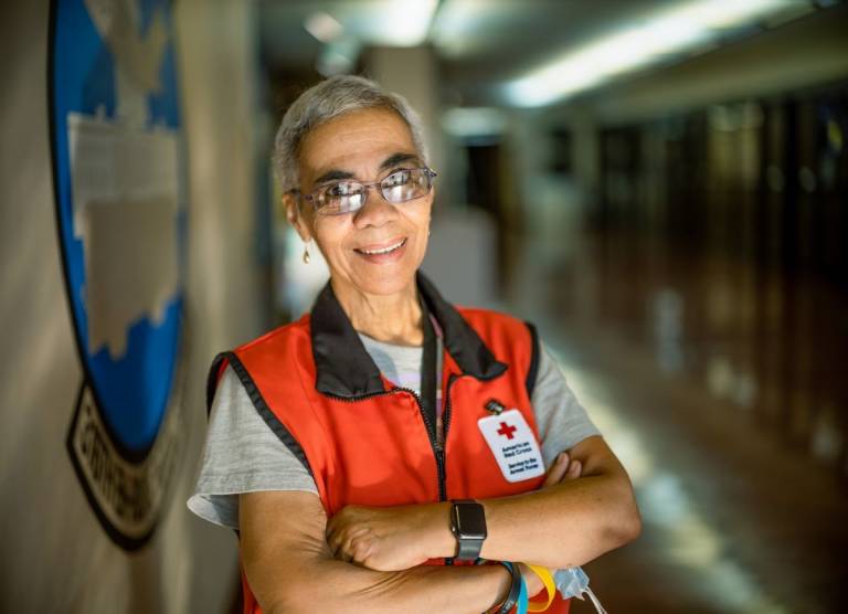 Voluntaria de la Cruz Roja Deborah Trimiar