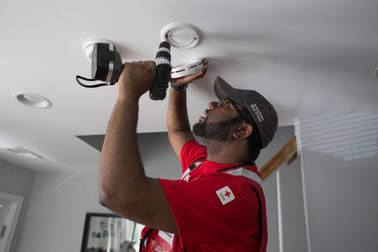 April 27, 2019. Capitol Heights, Maryland. Sound the Alarm Event in Capitol Heights, Maryland. 
Photo by Dennis Drenner/American Red Cross