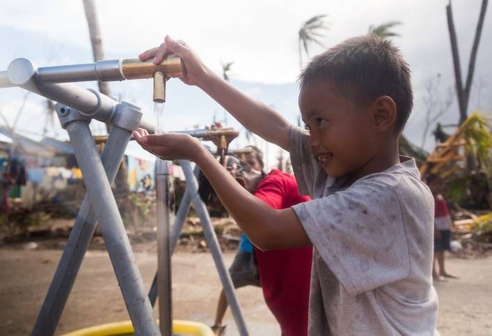 Haiyan, one month later