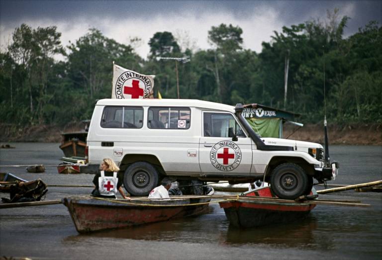 8 incredible photos to honor World Red Cross and Red Crescent Day