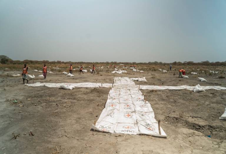 8 incredible photos to honor World Red Cross and Red Crescent Day