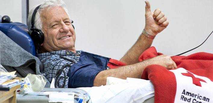 Leroy Straight averages 20-24 visits per year to the Donor Center to give platelets.