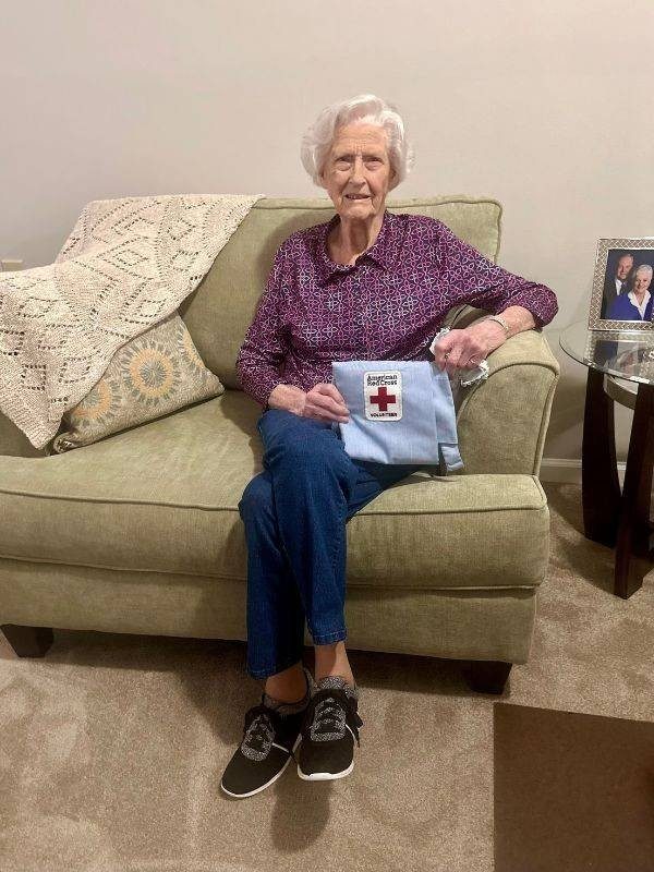 Volunteer Ethel Shelton