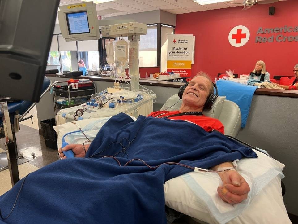 Volunteer Rick Krukowski donates blood