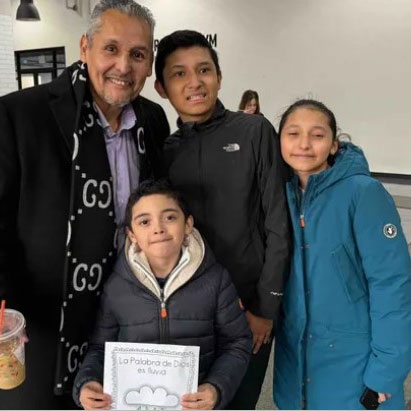 Vincent Perez and his three children.