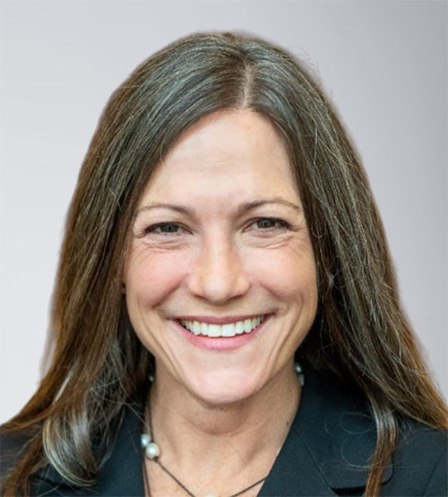 Eva Skidmore headshot.