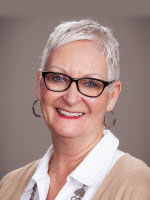 Pami Erickson headshot