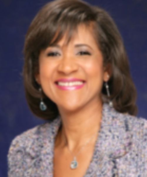 angela evans headshot