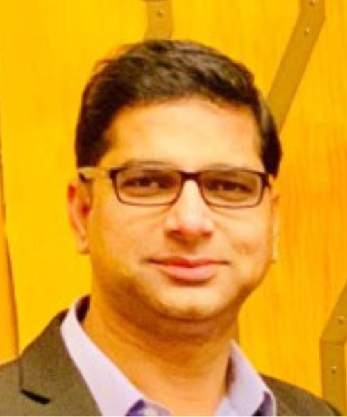 ashwin bapeshwar headshot
