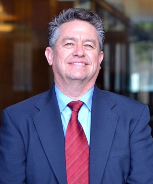 hugo mejia headshot