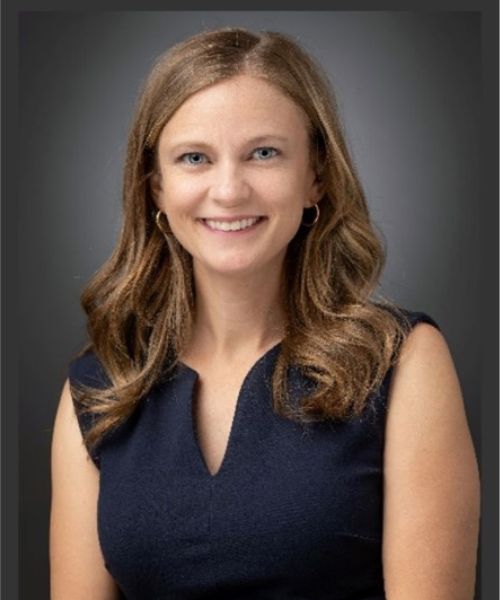 julie kachgal headshot
