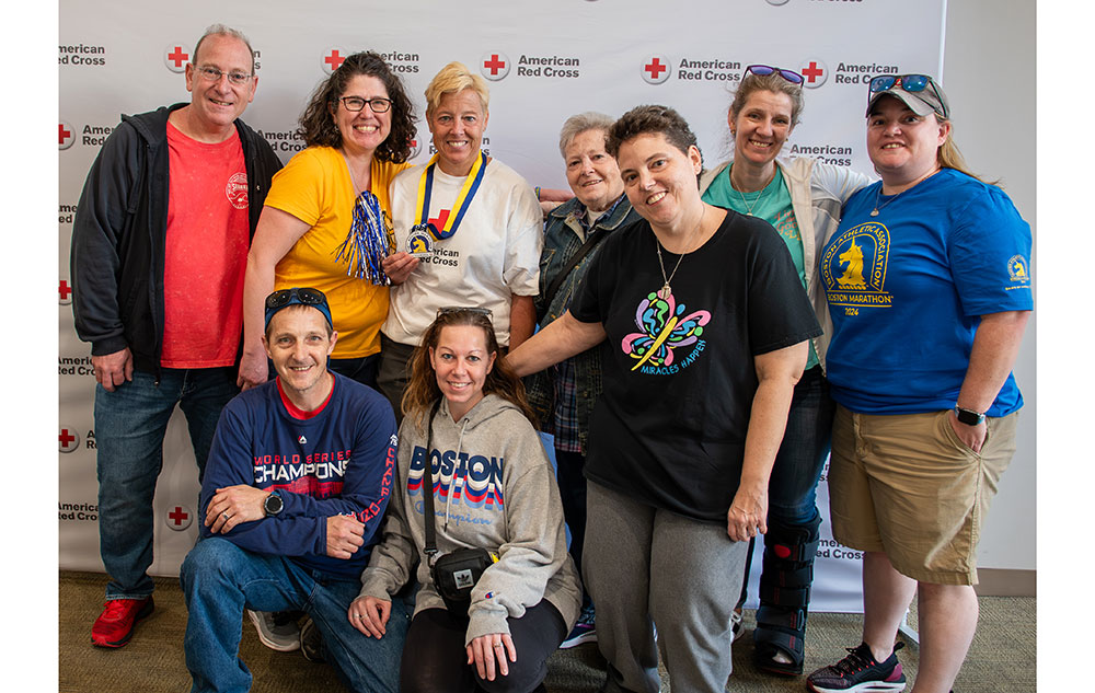 Group picture of marathon runners