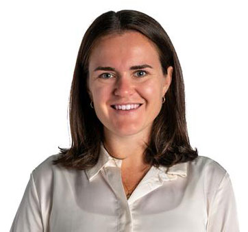 erin moldovan headshot.