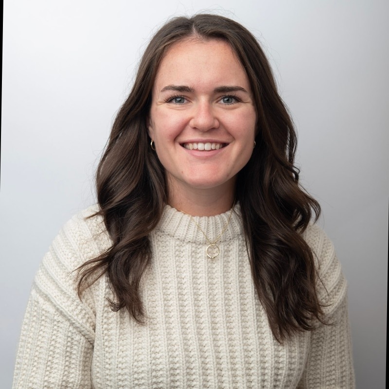 erin moldovan headshot