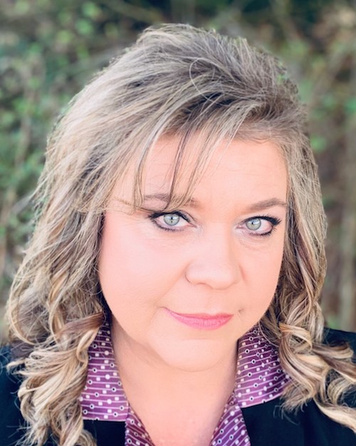 Headshot of Jamie Raichel