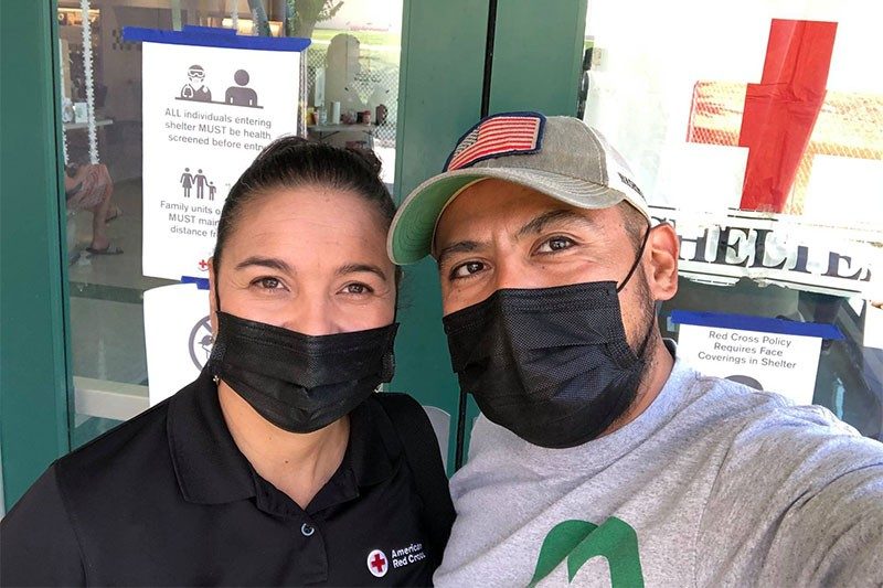 Isabel Bravo and Jose Perez selfie.