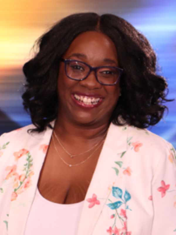 Dionne Young headshot