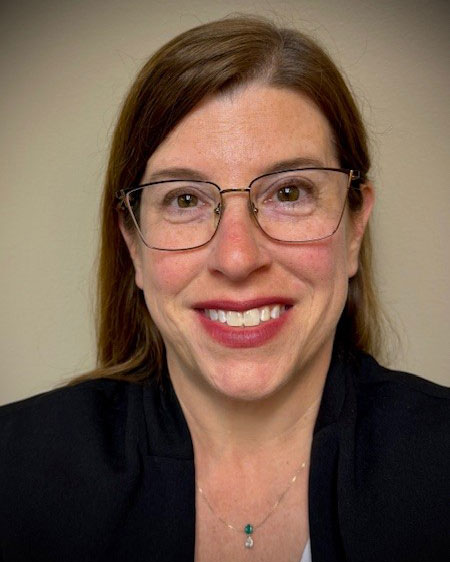 Amy Harris headshot.