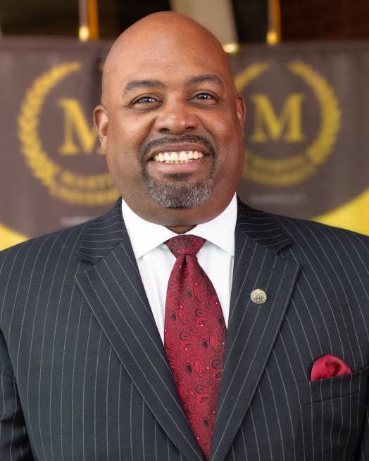 Dr. Sean L. Huddleston headshot