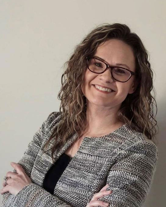 Leslie Day headshot.