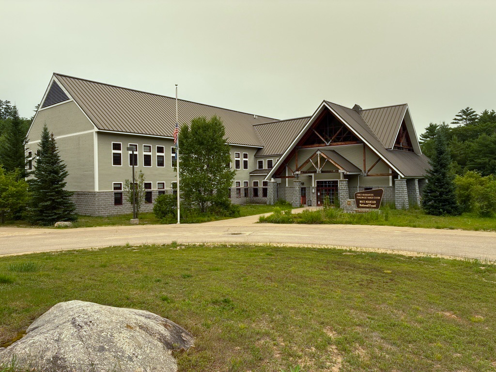 External image of USFS building