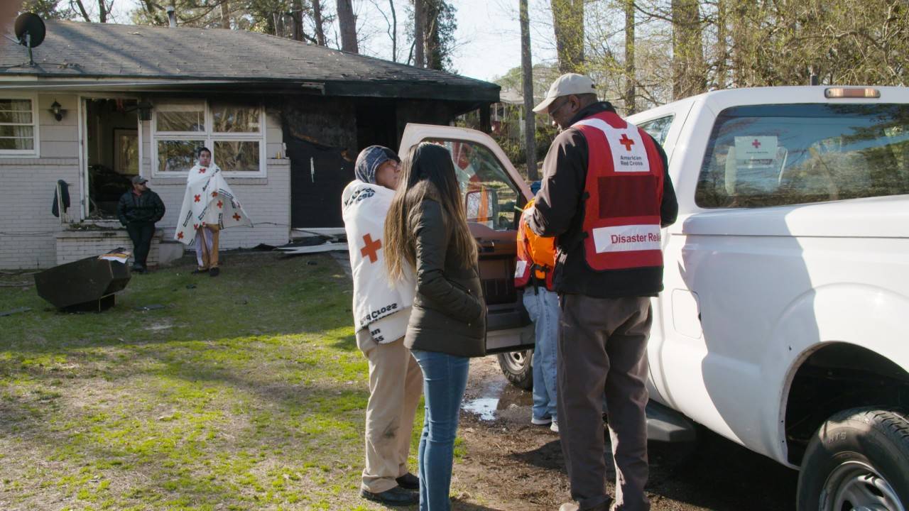 March 4-6, 2019
Atlanta, Georgia.
DAT home fire responses Atlanta, Georgia video screenshots 2019.
American Red Cross Disaster Action Team (DAT) members respond to home fires in their community.
Video footage taken by Brad Zerivitz/American Red Cross