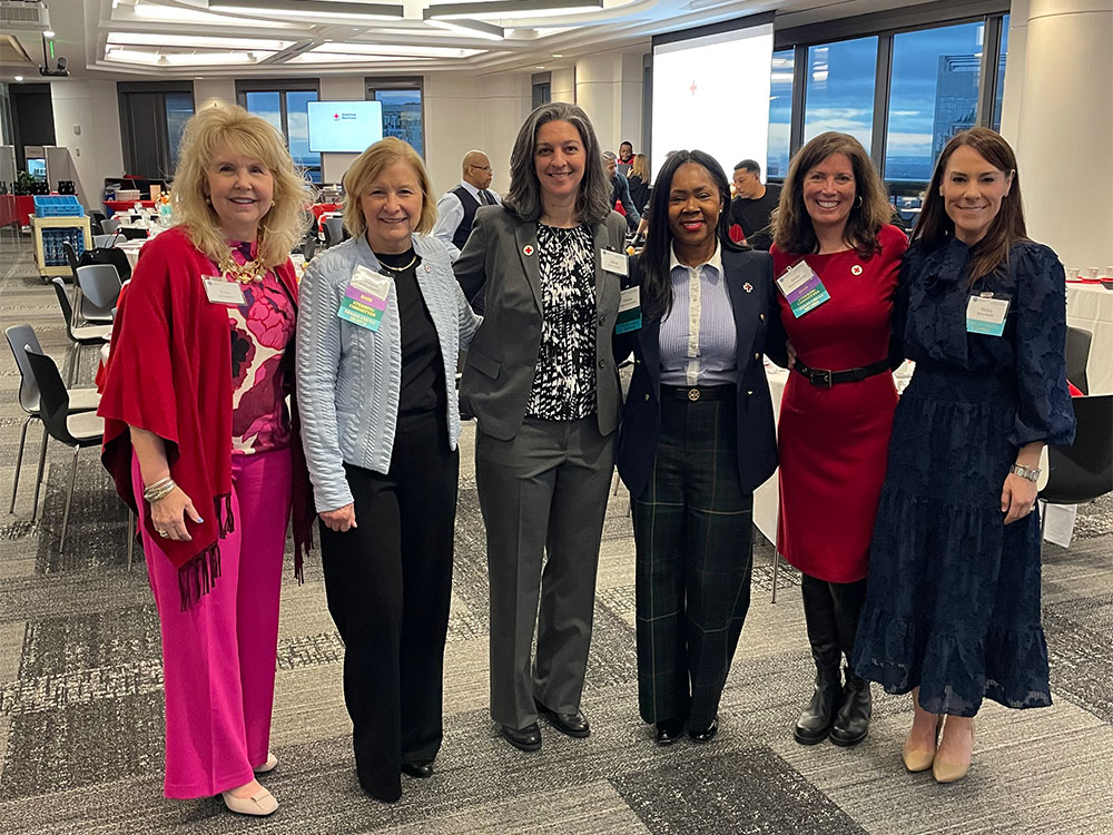 Six women standing