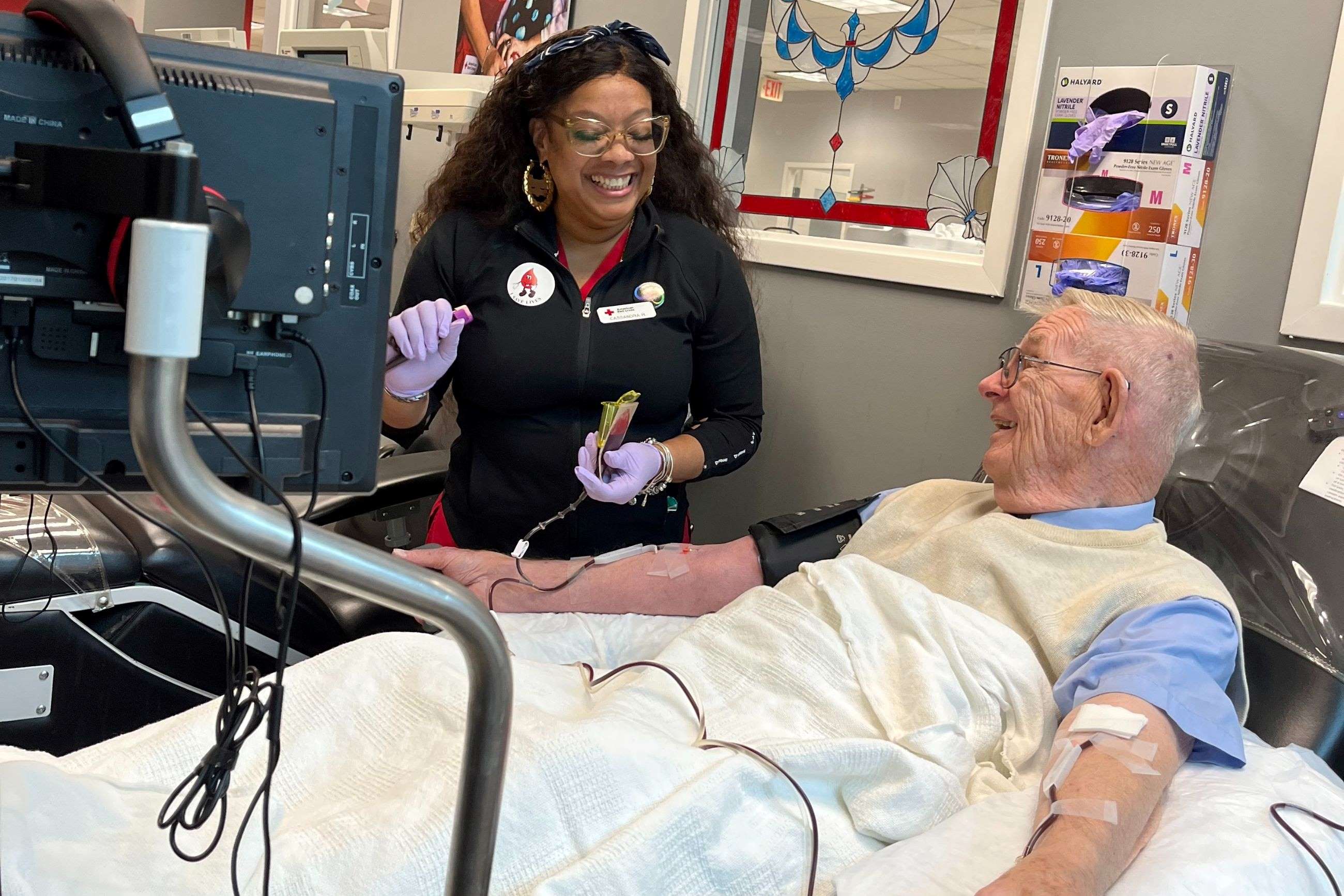 al whitney donating blood