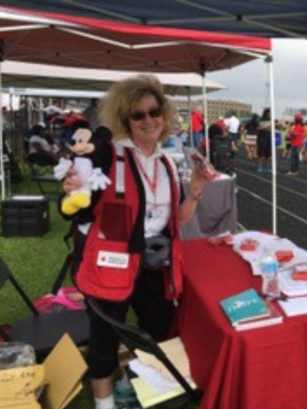 dr. gard at red cross table