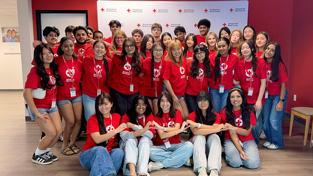 group picture of Young Leaders at Red Cross Leadership Development Conference.