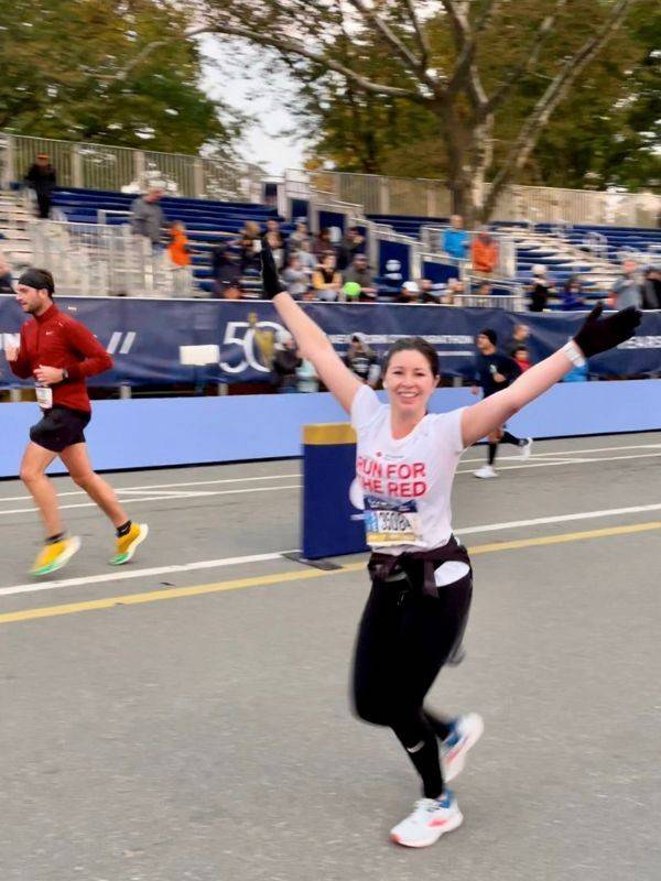 erin running in marathon