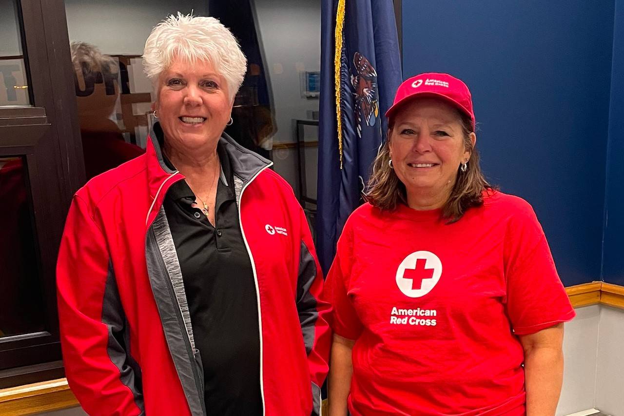 Cathy Keefe of Altoona and Barbara Barben of McVeytown