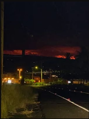 Mauna Loa eruption in the background