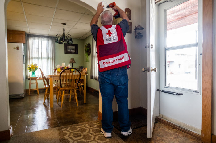 download american red cross smoke detectors