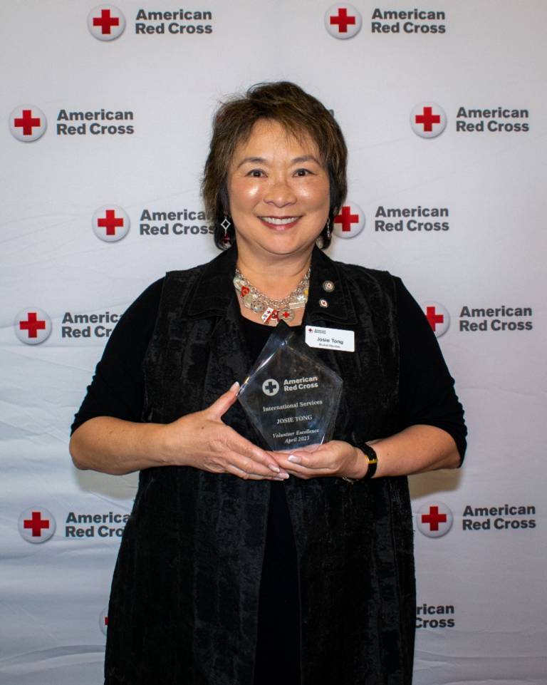 Josie Tong receives the International Services Award