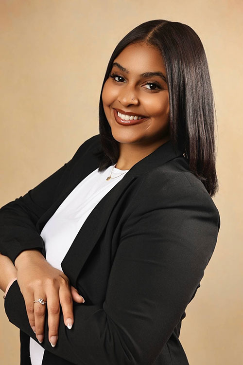 Santana LeDay headshot.