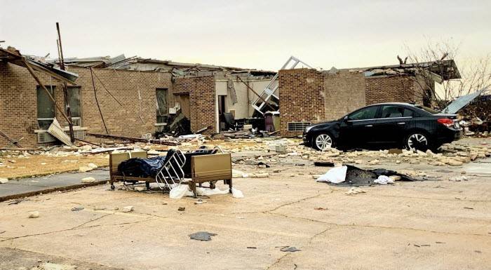 Nursing home damaged in Arkansas