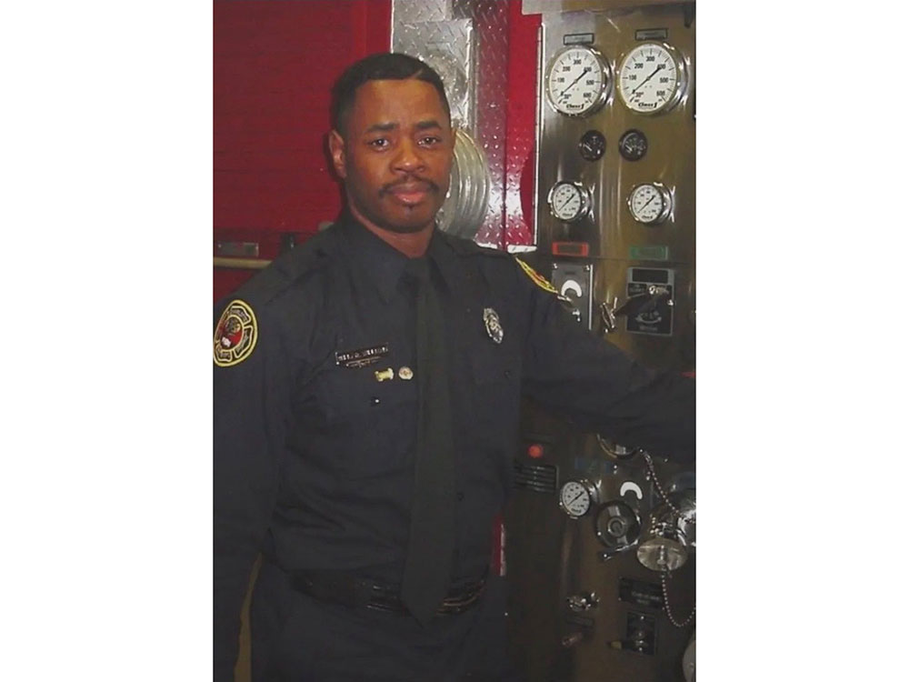 Retired Charlotte firefighter and U.S. Air Force veteran Commander Billy D. Williams in uniform.