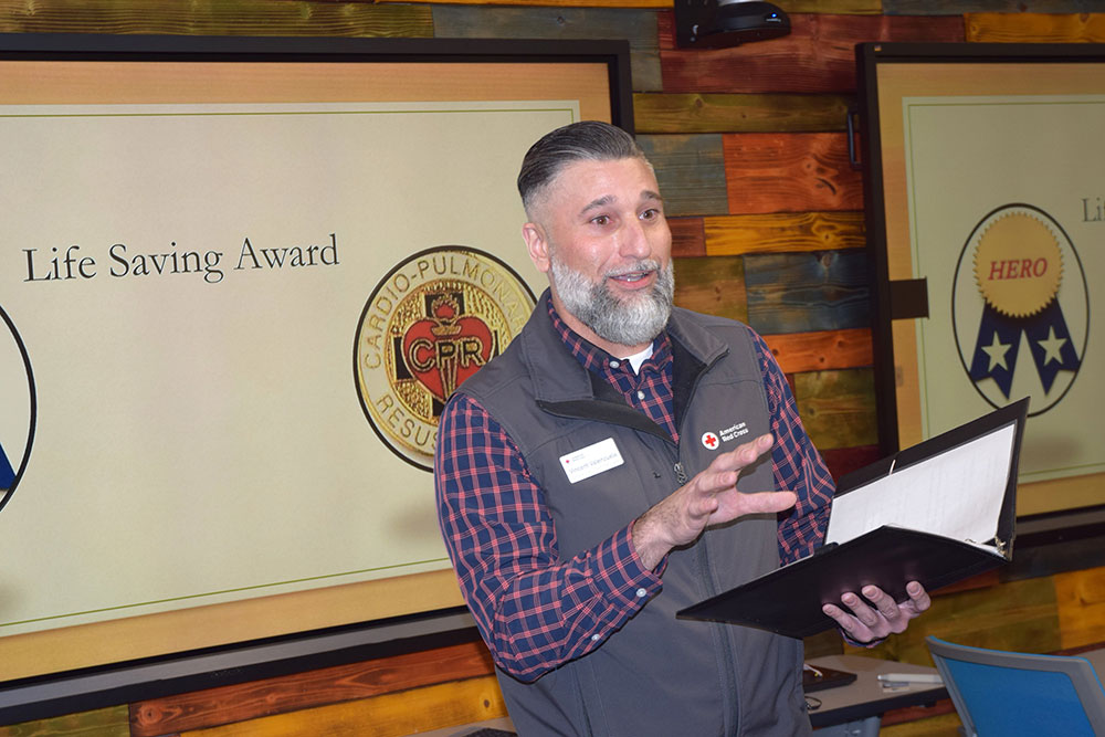 Vincent Valenzuela, North Bay Chapter Chief Executive officer, speaking at award ceremony.
