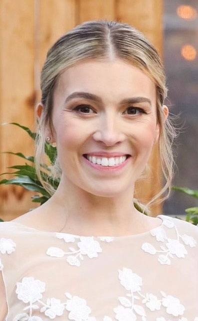 Kelly Marie Harris Packard headshot.