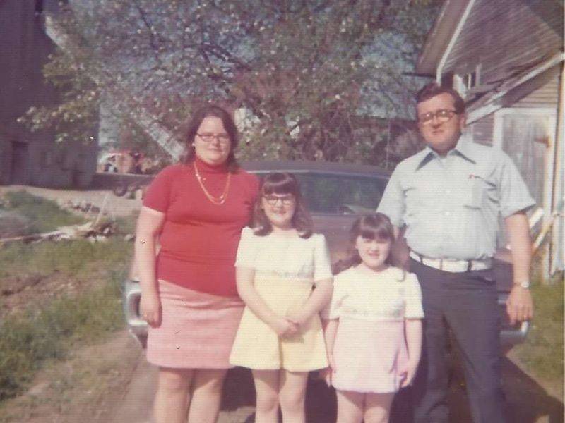 Sarah-Lemnah-family - 1