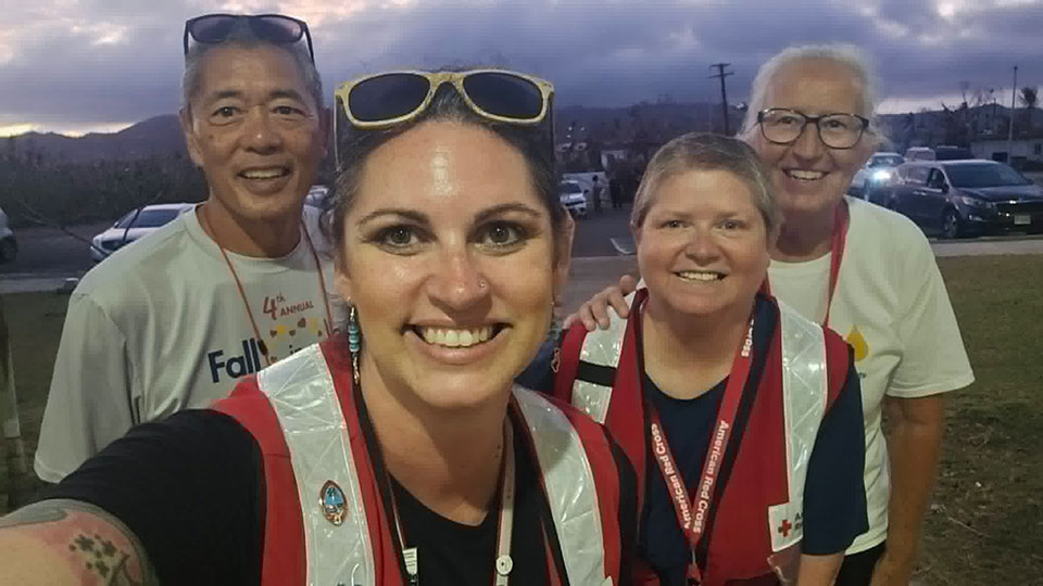group pic of Rachel Rosenbaum and other Red Crossers.