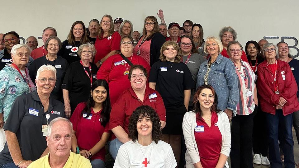 Group picture of Red Cross volunteers.