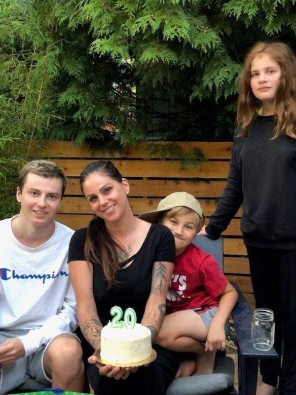 eli with family
