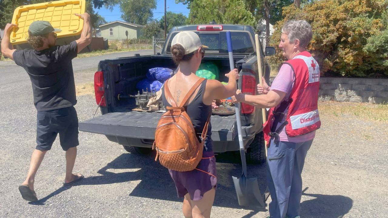 volunteers packing pickup truck