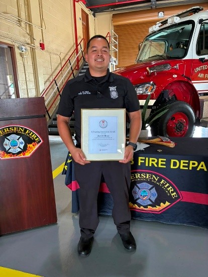 first responder holding certificate